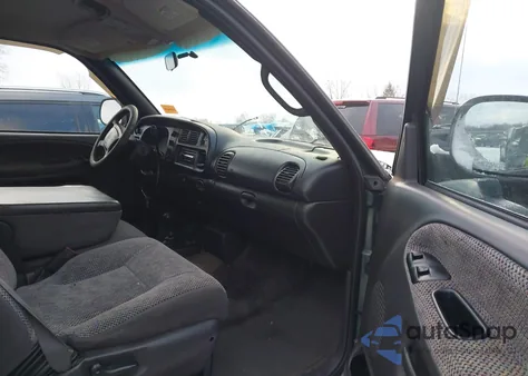 2001 Dodge Ram 1500 St из США, поврежденный, VIN 3B7HF13Y01M570510